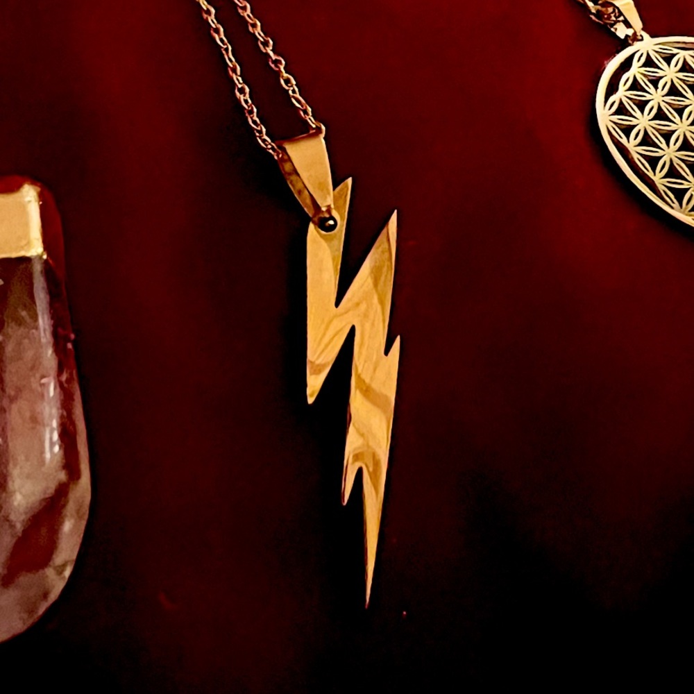 Gold ⚡️ Lightning Bolt Necklace—all components are made of high quality 316L SS.